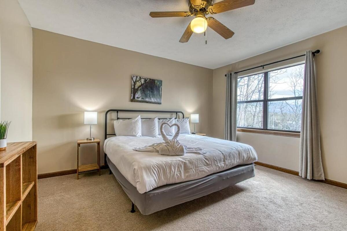 Pinecrest Townhomes-1King-2Queen Unit-Updated Pigeon Forge Εξωτερικό φωτογραφία